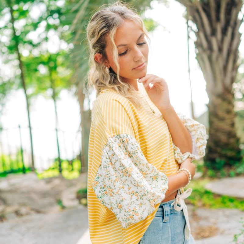 Yellow Floral Short Puff Sleeve Top