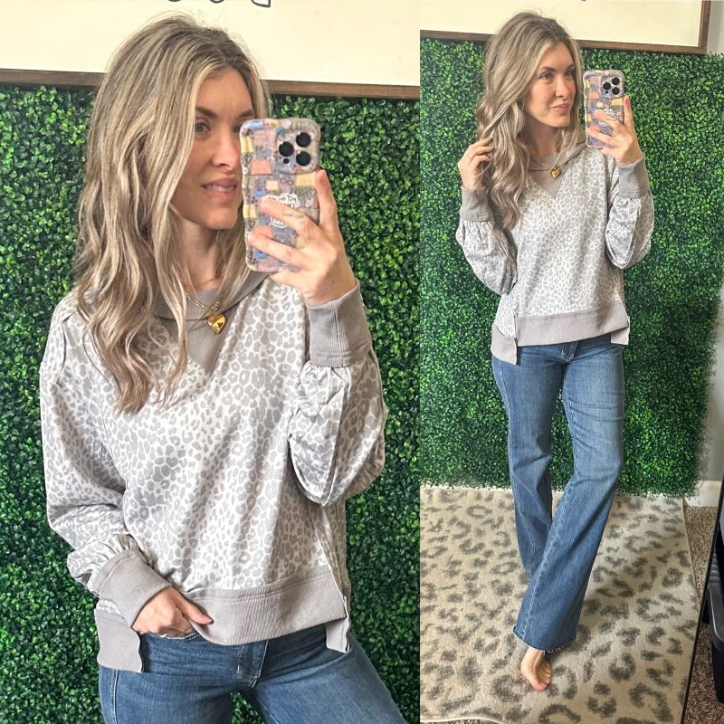 Leopard Pullover In Heathered Grey